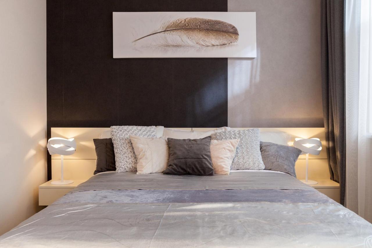 City Center Apartments Lviv Ngoại thất bức ảnh