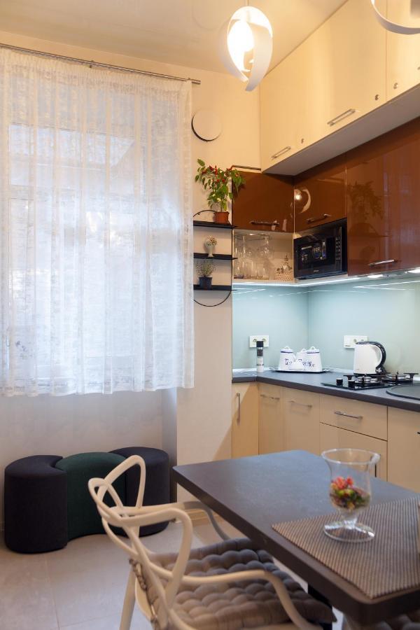 City Center Apartments Lviv Ngoại thất bức ảnh