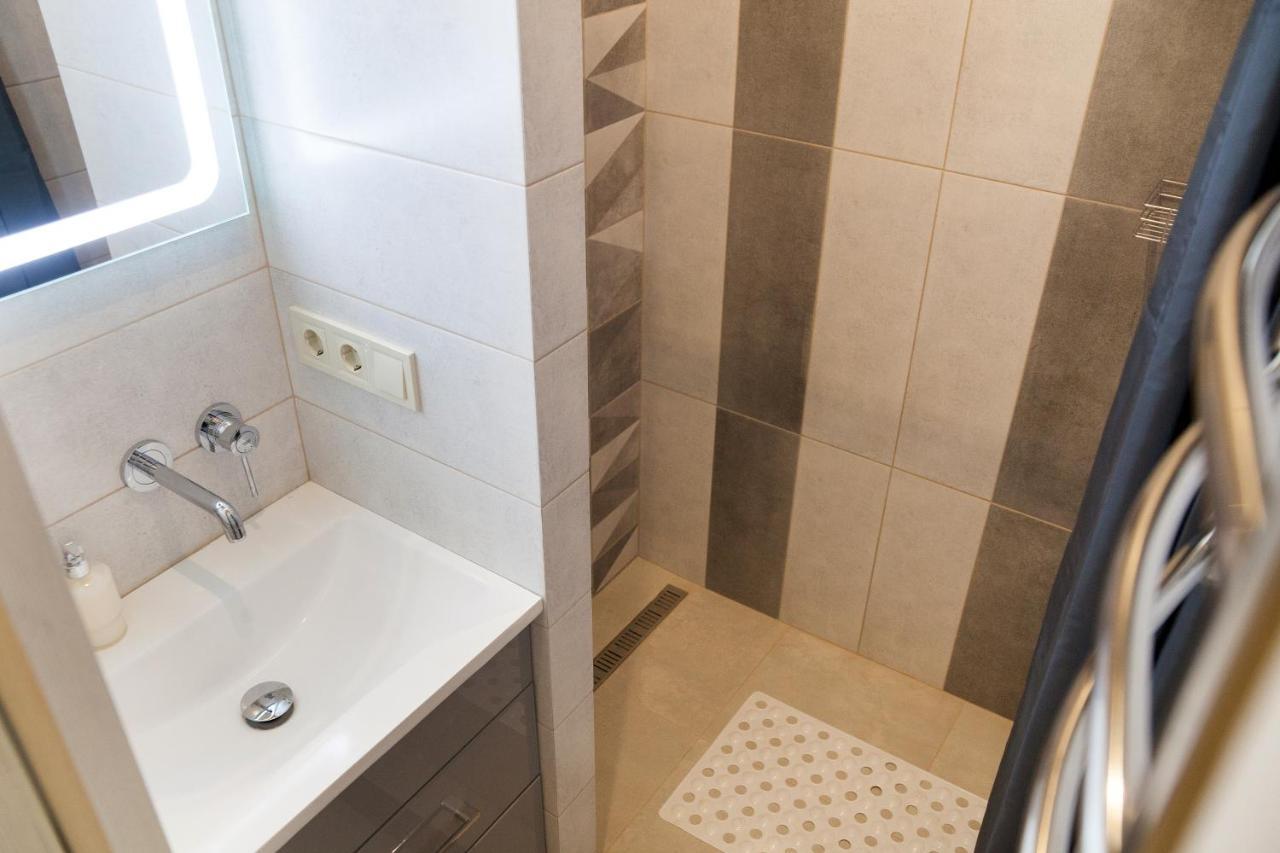 City Center Apartments Lviv Ngoại thất bức ảnh